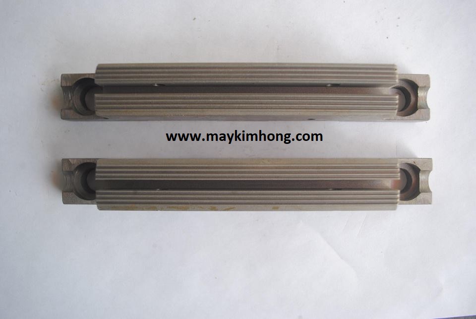 Ngàm Dán Ngang Máy Gói Nằm